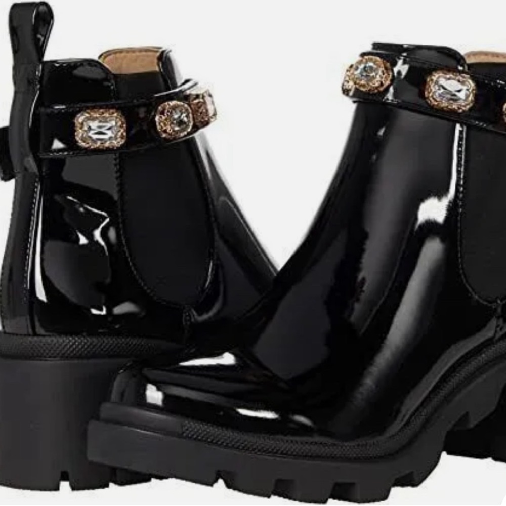 NWOT Steve Madden Women's Amulet Ankle Boot Patten Leather, Size 7.5